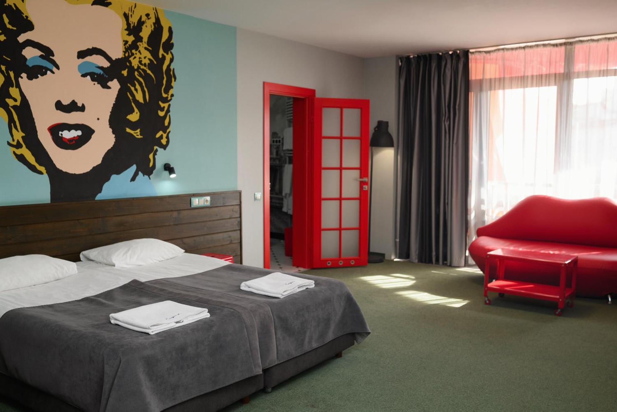 Emigrand Art Hotel Užhorod Exteriér fotografie